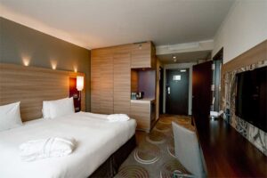Superior Room - Diya Hotel Srinakarin โรงแรมมุสลิมย่านศรีนครินทร์ ใกล้สนามบินสุวรรณภูมิ