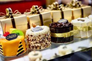 Madame Marco - Diya Hotel Srinakarin โรงแรมมุสลิมย่านศรีนครินทร์ ใกล้สนามบินสุวรรณภูมิ 