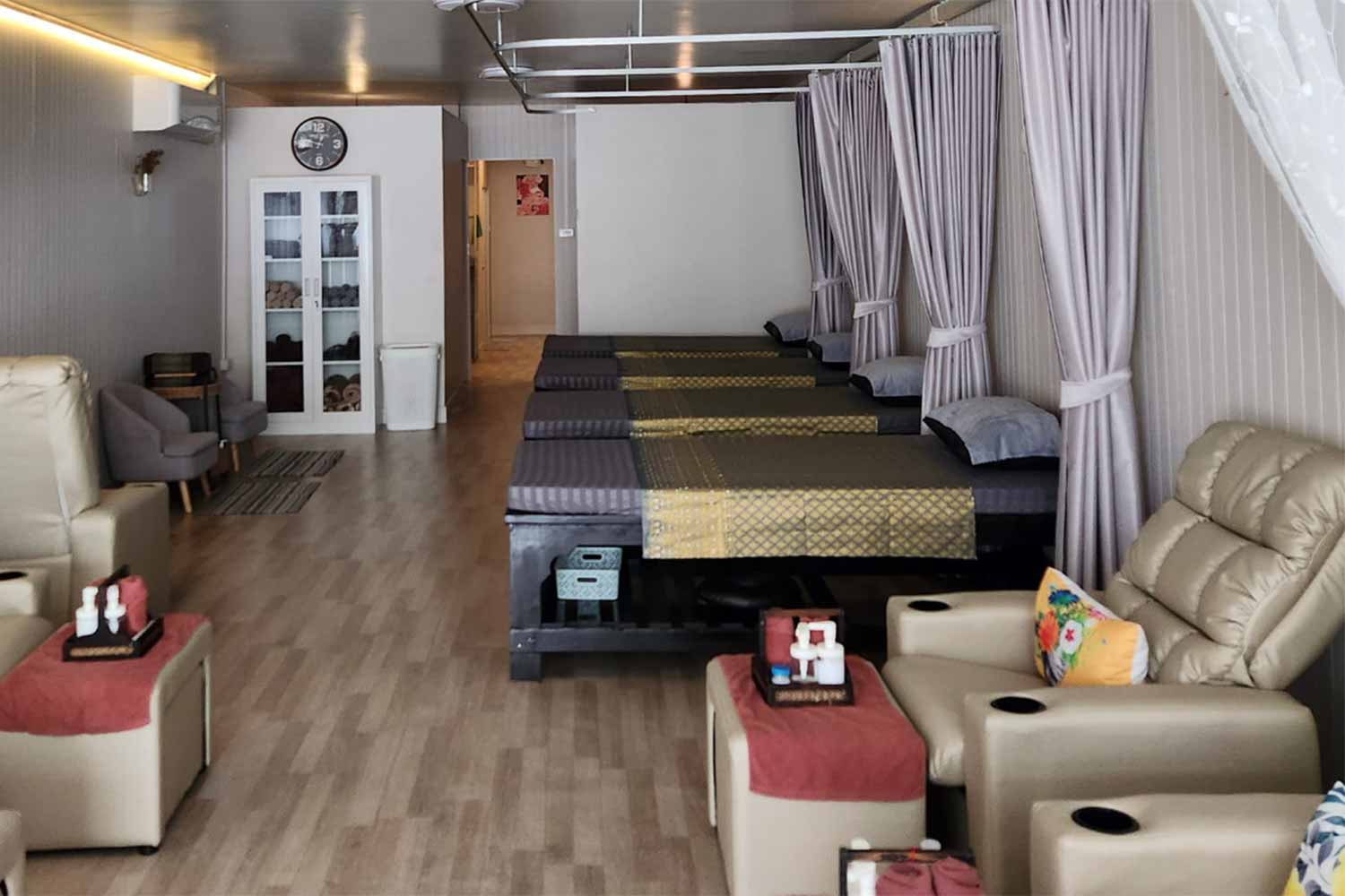 2. มุมสบายดี นวดเพื่อสุขภาพ - Diya Hotel Srinakarin โรงแรมใกล้สนามบินสุวรรณภูมิ. ที่พักใกล้สุวรรณภูมิ 