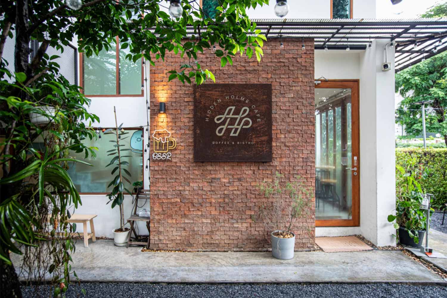 3. Hidden Holme Cafe - Diya Hotel Srinakarin โรงแรมใกล้สนามบินสุวรรณภูมิ. ที่พักใกล้สุวรรณภูมิ 3. Hidden Holme Cafe - Diya Hotel Srinakarin โรงแรมใกล้สนามบินสุวรรณภูมิ. ที่พักใกล้สุวรรณภูมิ