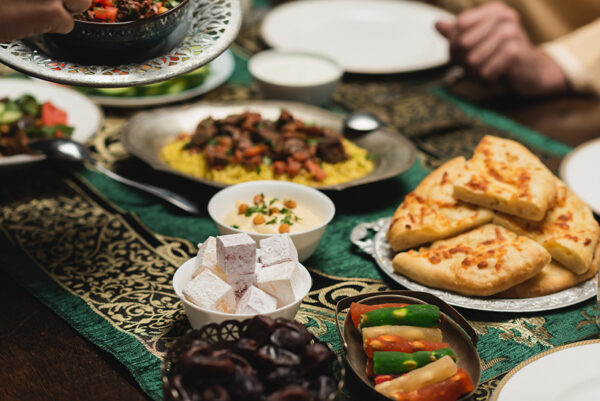 DIYA ศรีนครินทร์ โรงแรมใกล้ร้านฮาลาล เดินถึงจริง ในย่านศรีนครินทร์