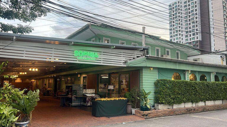 5 Restaurants Thai halal food you must try when stay in Bangkok