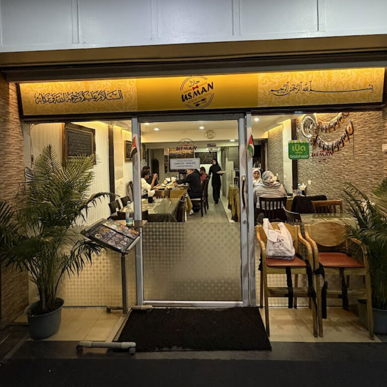 5 Restaurants Thai halal food you must try when stay in Bangkok