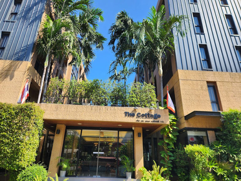 5 Top Budget-Friendly Hotels Near Suwanaphum Airport