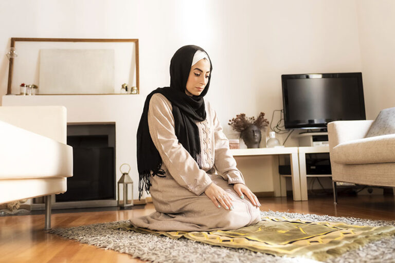 โรงแรมมุสลิมในกรุงเทพ ใกล้มัสยิด พักผ่อนเงียบสงบที่ DIYA Srinakarin