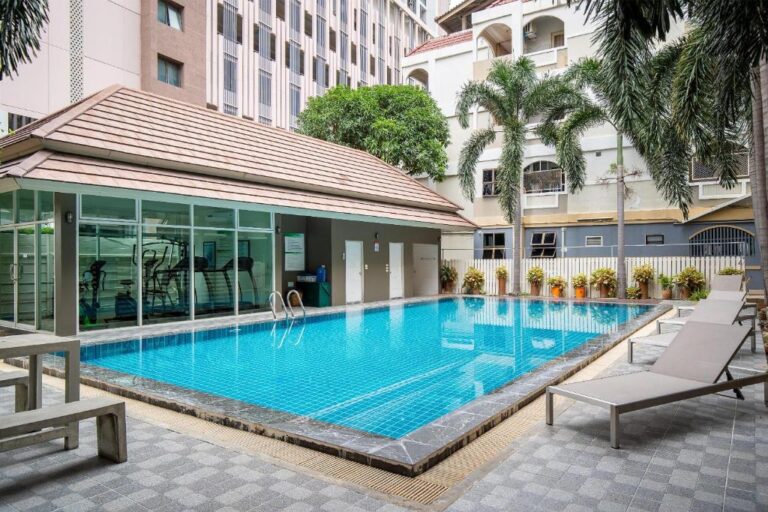 Is DIYA Srinakarin Worth It? Honest Review & Highlights